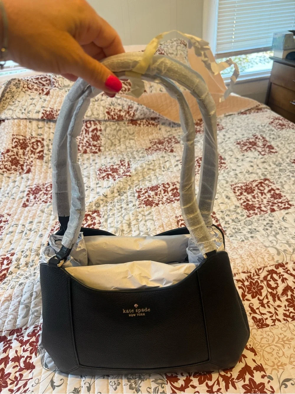 kate spade black pebbled leather shoulder bag